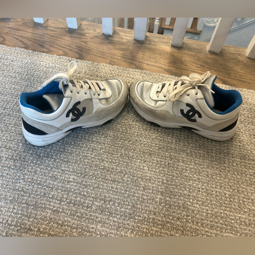 Chanel sneakers size 35.5